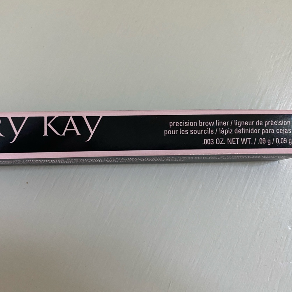 MK  Brunette Brow Liner
